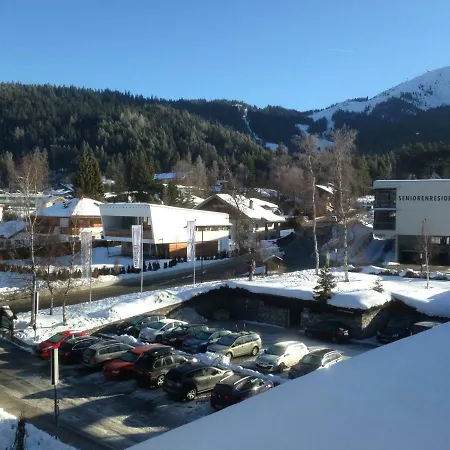 Loft Entre Roßhütte Et Centre Ville De Seefeld Avec Piscine Seefeld in Tirol